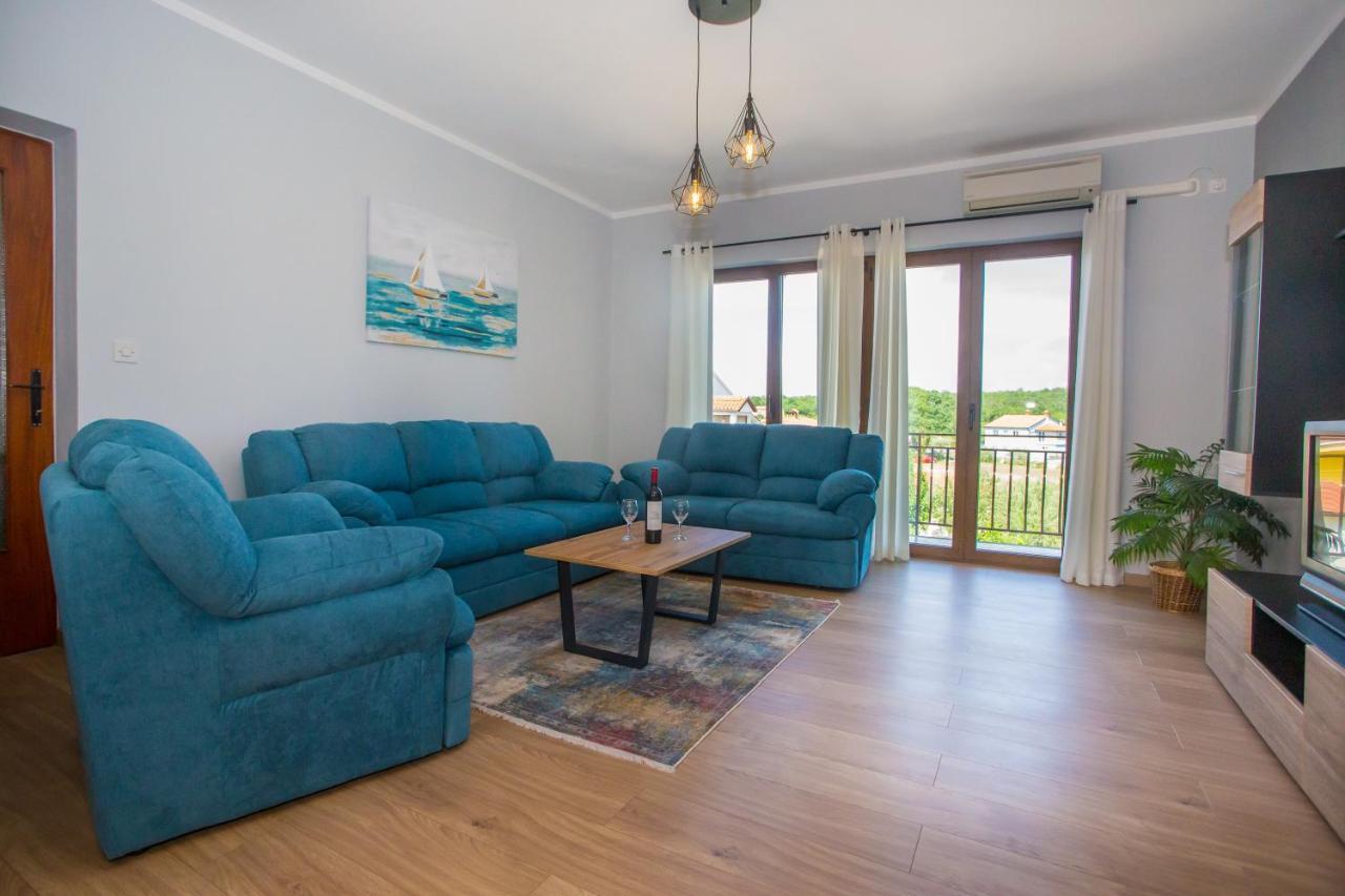 Apartment Anna Porec Esterno foto