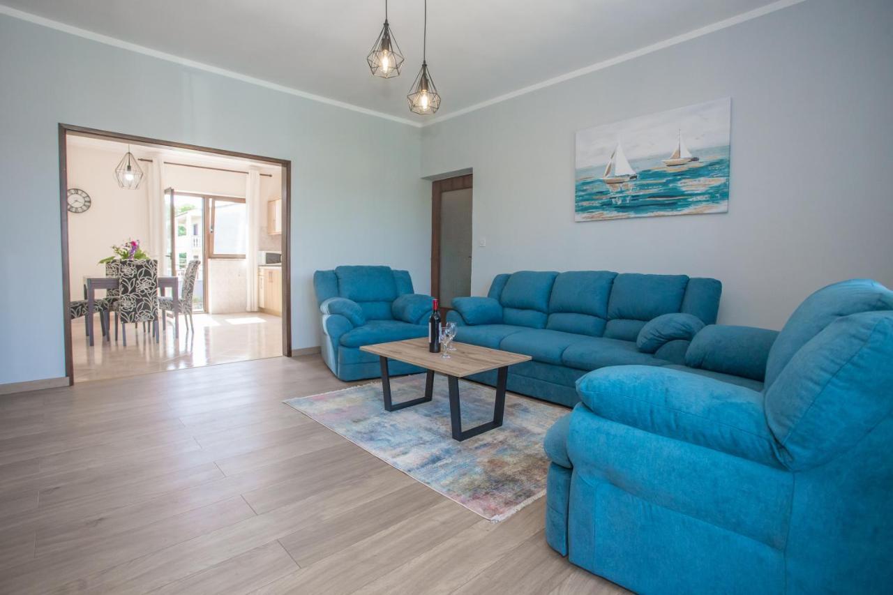 Apartment Anna Porec Esterno foto