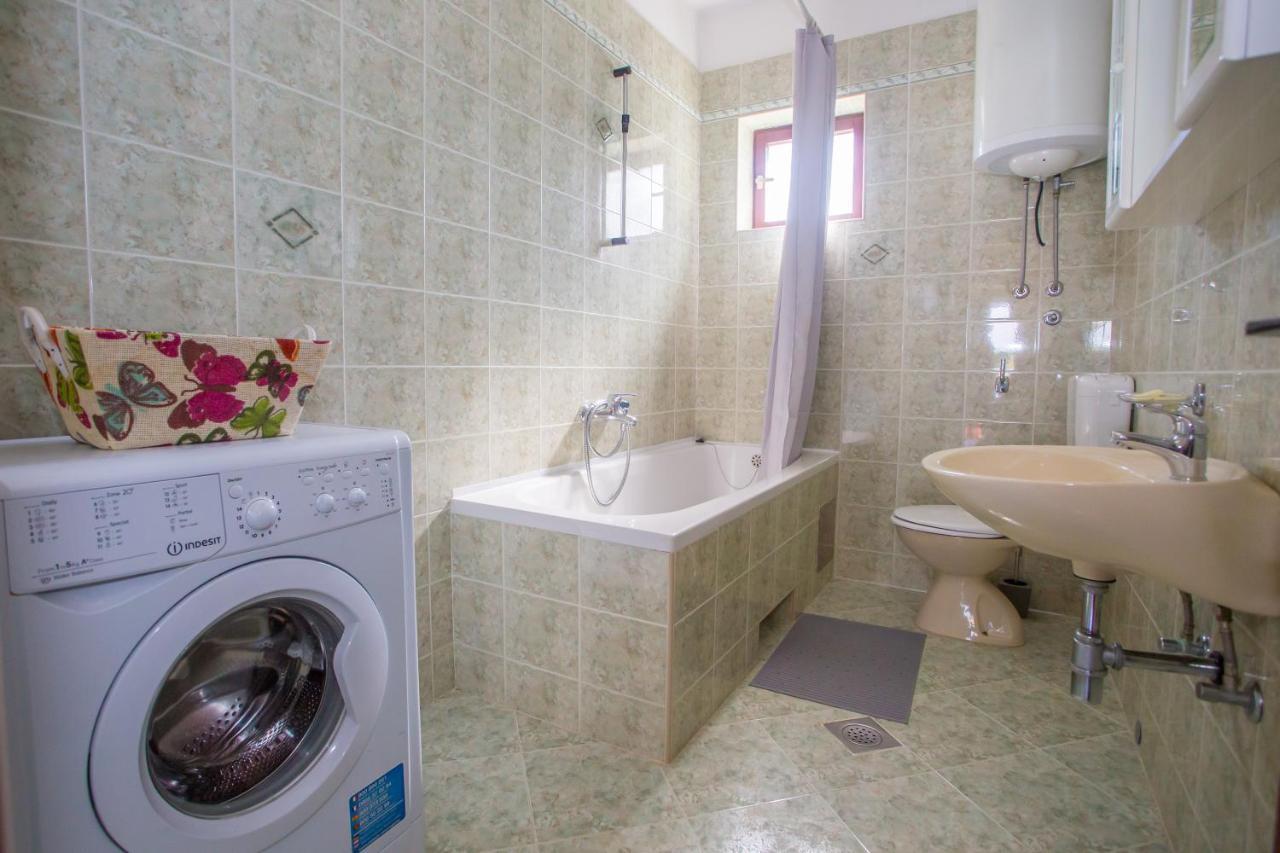 Apartment Anna Porec Esterno foto