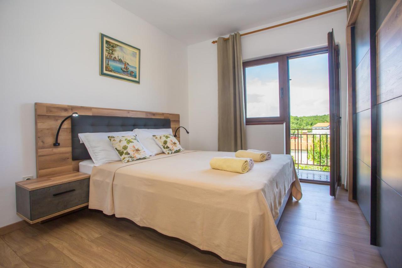 Apartment Anna Porec Esterno foto