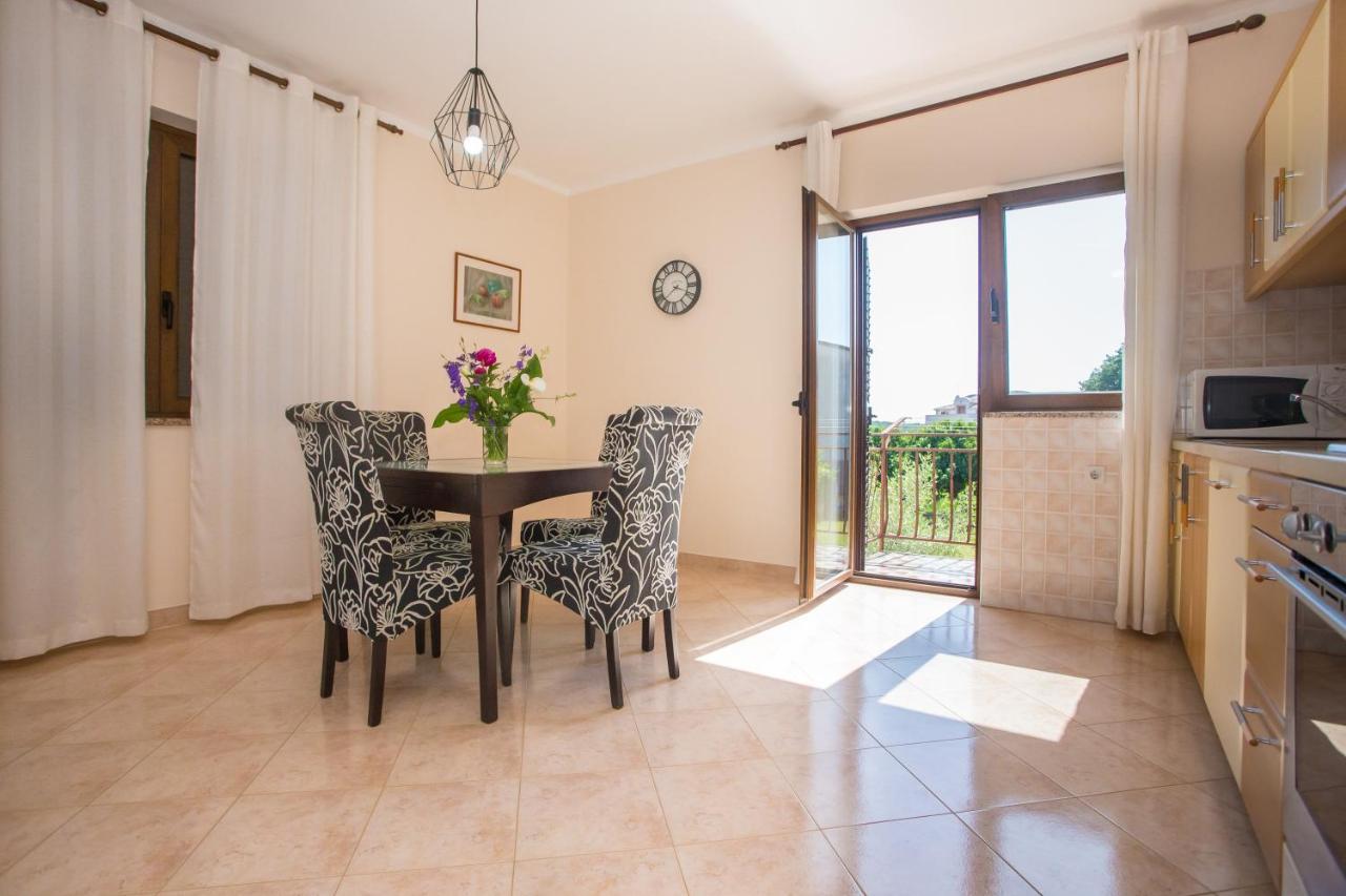 Apartment Anna Porec Esterno foto