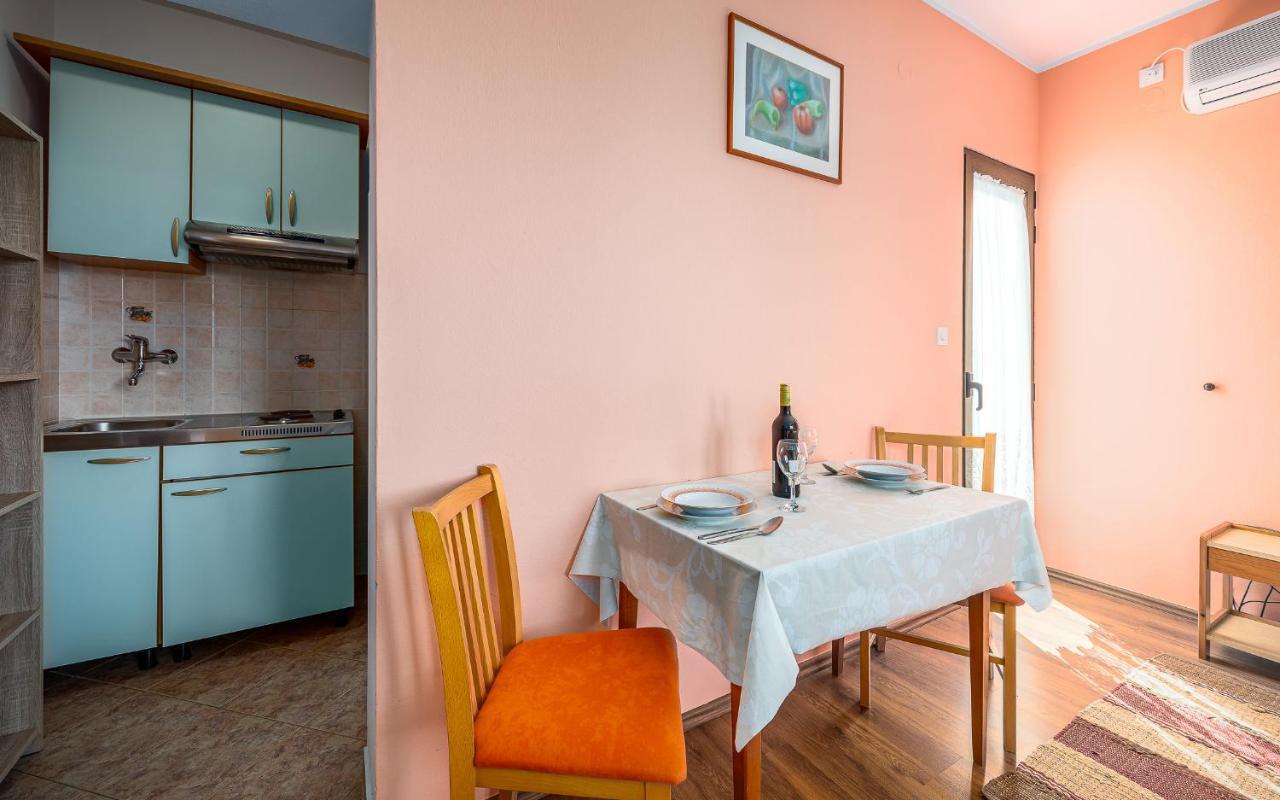 Apartment Anna Porec Esterno foto